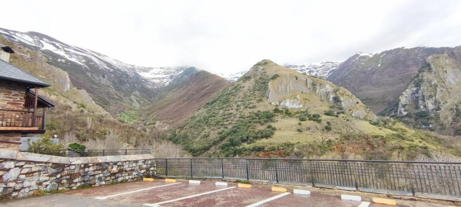 El Mirador Del Rosal Appartement Ponferrada Buitenkant foto